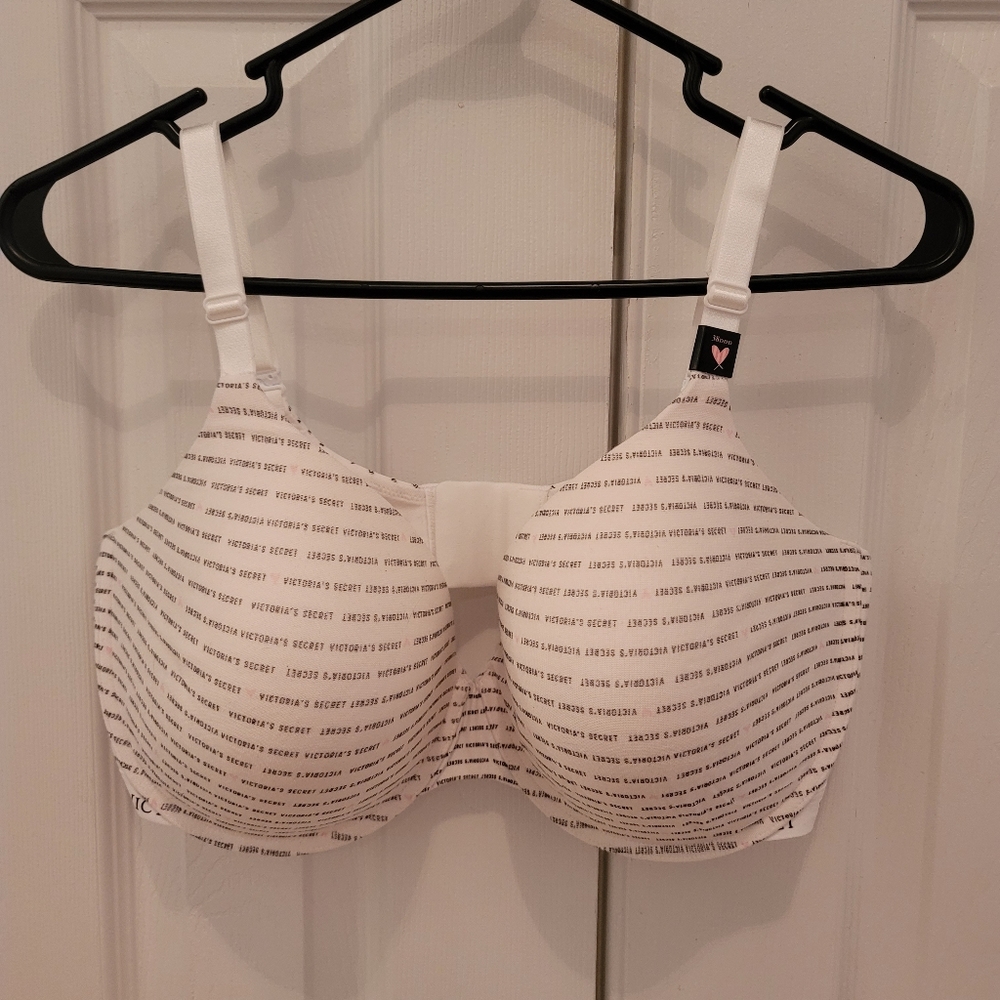 Victoria secret pushup bra